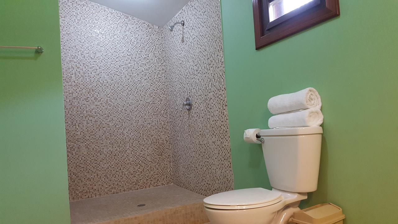 Mahogany Villas Пунта Горда Екстериор снимка